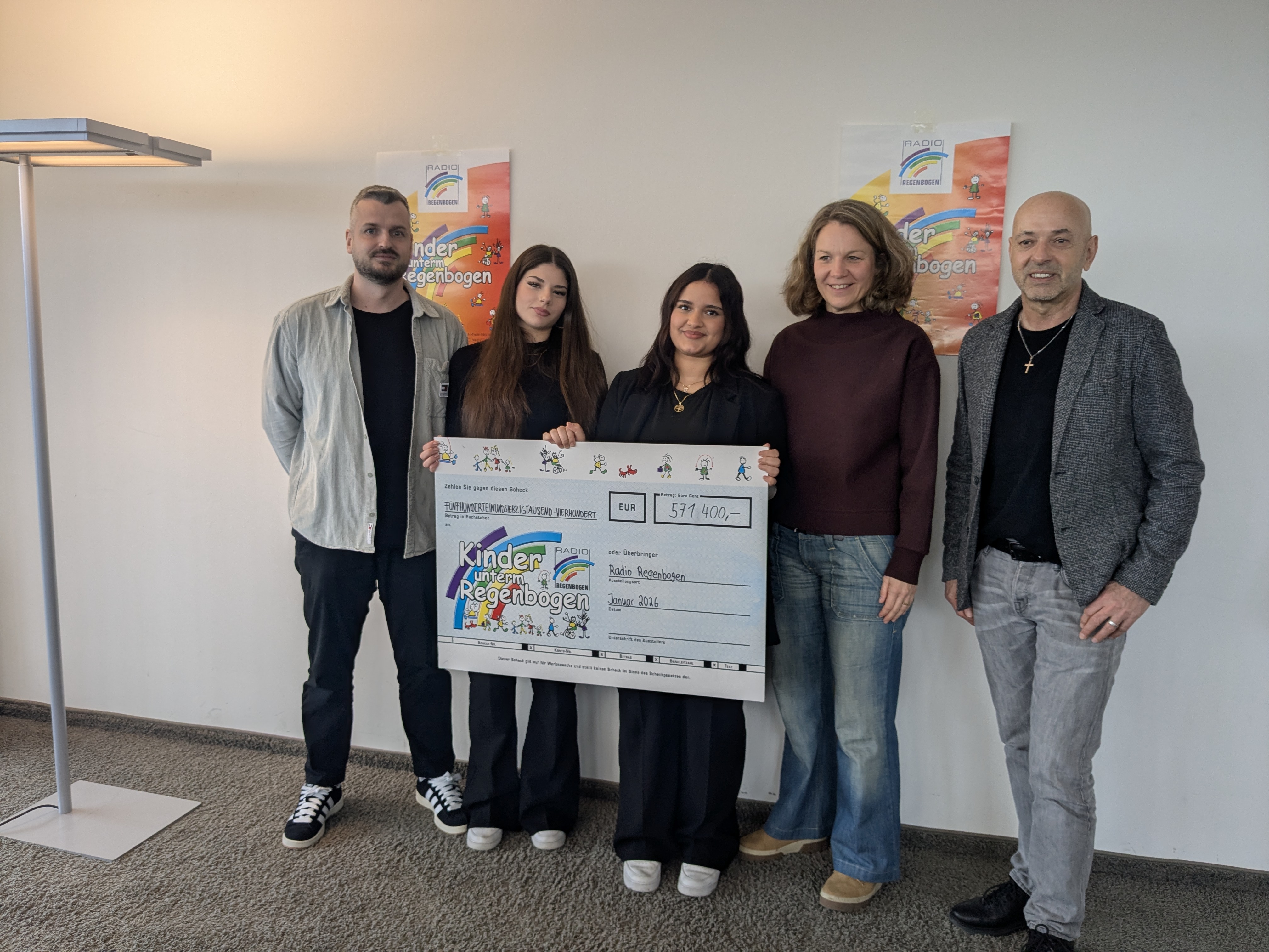Übergabe Radio Regenbogen